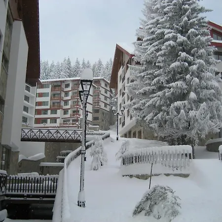 в лъки комплекс Apartament Pamporovo