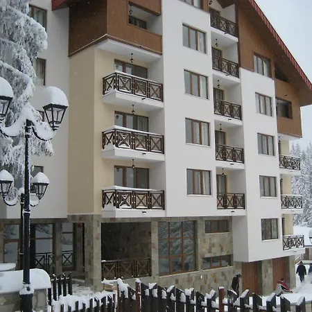 Апартамент в лъки комплекс Пампорово